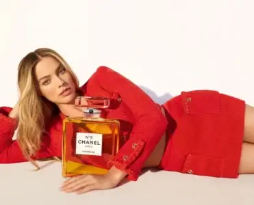 chanel no5 brand so chic 2026