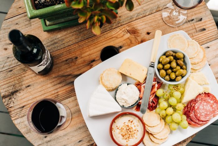 cheese-wine-delivery