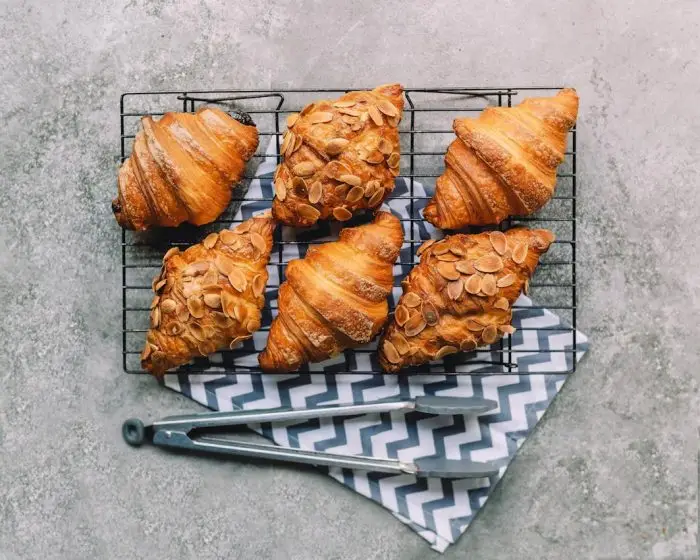 French croissant-2
