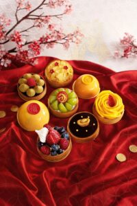 cny fortune8 tarlet gift set