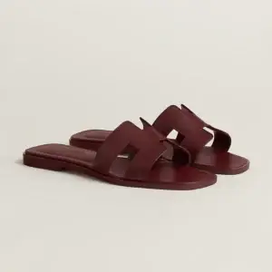 oran sandal hermes 2026 so chic 4