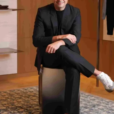 Dior-Adrien-Grossos-Portraits-72-683x1024