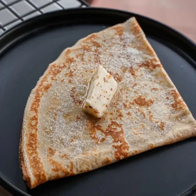 french fold crepe butter and sugar