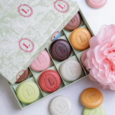 laduree macarons takashimaya