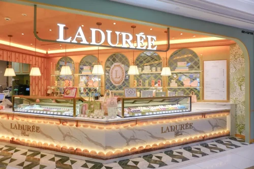 laduree singapore shop takashimaya macarons