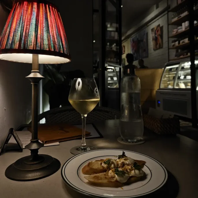 so chic merci marcel wine club (1)